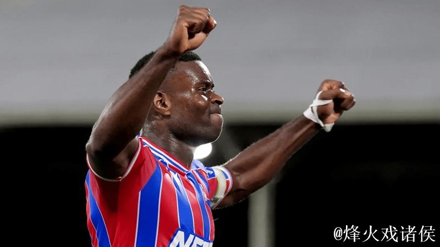 拜仁总经理埃贝尔将亲自洽谈格伊转会,球员合同2026年到期 拜仁总经理埃贝尔将亲自洽谈格伊转会,球员合同2026年到期